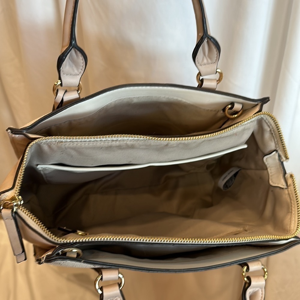 NineWest pink arm bag Preloved - Picture 4 of 11